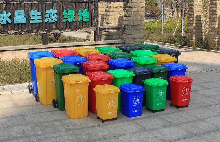 林輝環(huán)衛(wèi)垃圾桶，清潔環(huán)境的守護者